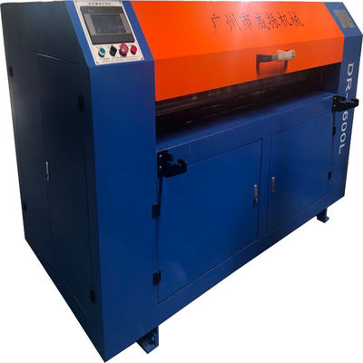 980 KG χωρητικότητα PLC έλεγχο πολυουρεθάνιο αφρό αυτόματη μηχανή κοπής για PE αφρό